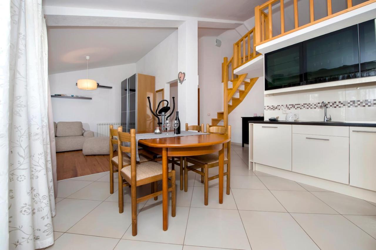 Apartments Vanda Rovinj Exterior photo